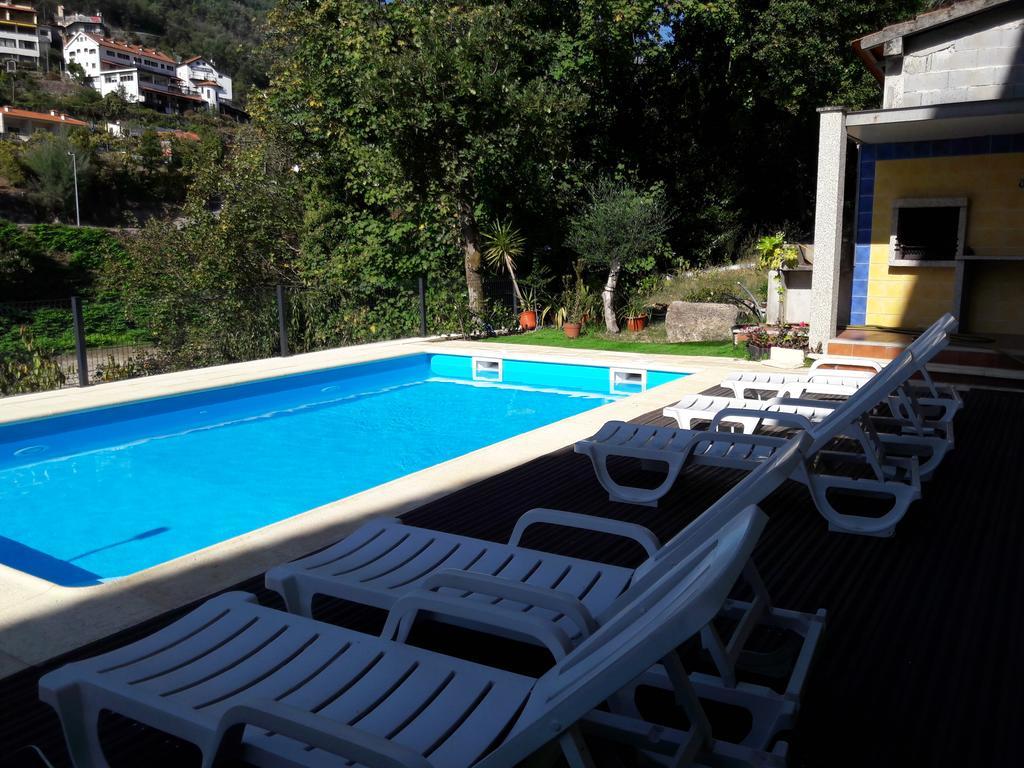Casa Ribom Apartment Geres Exterior foto